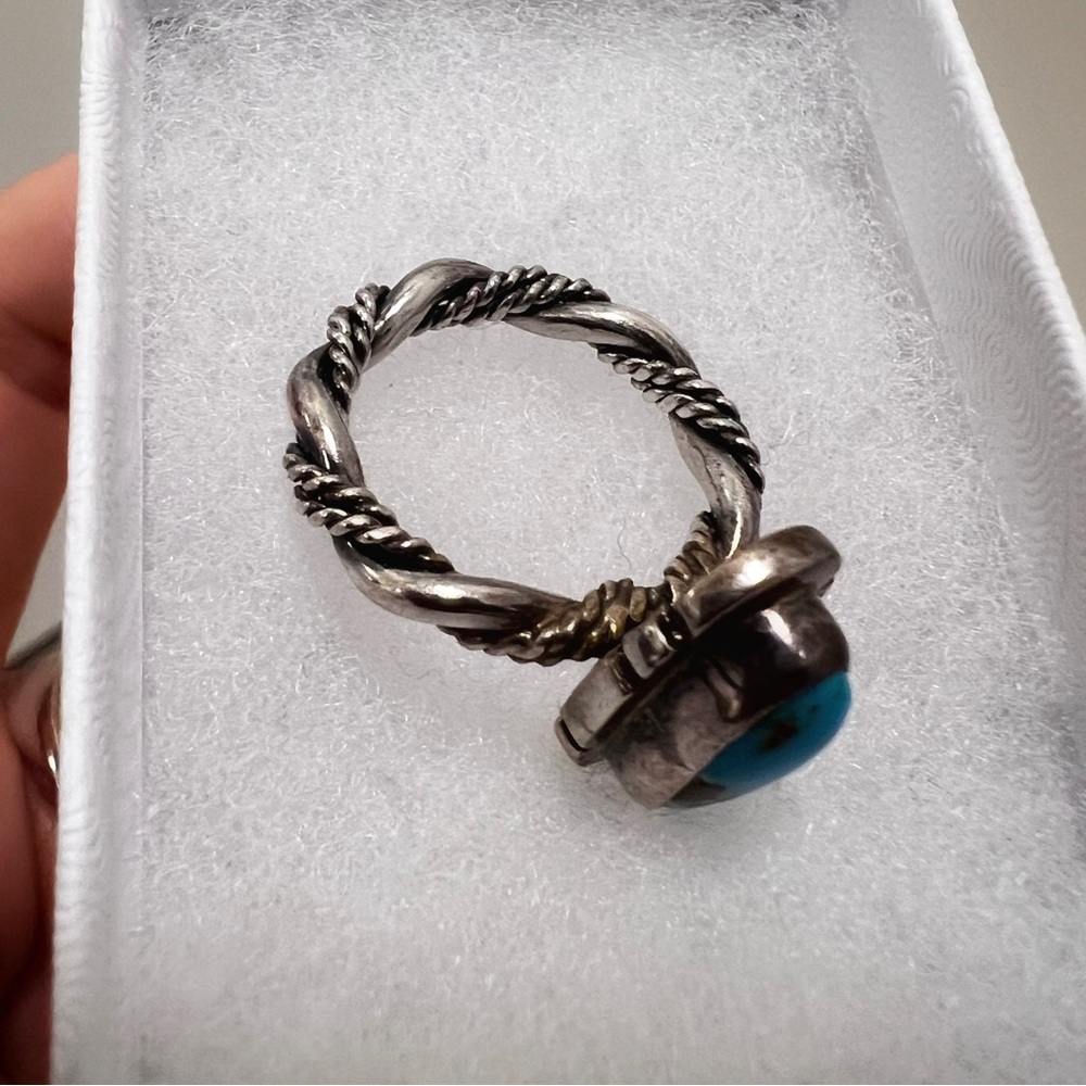 Turquoise gemstone ring - Picture 4 of 6
